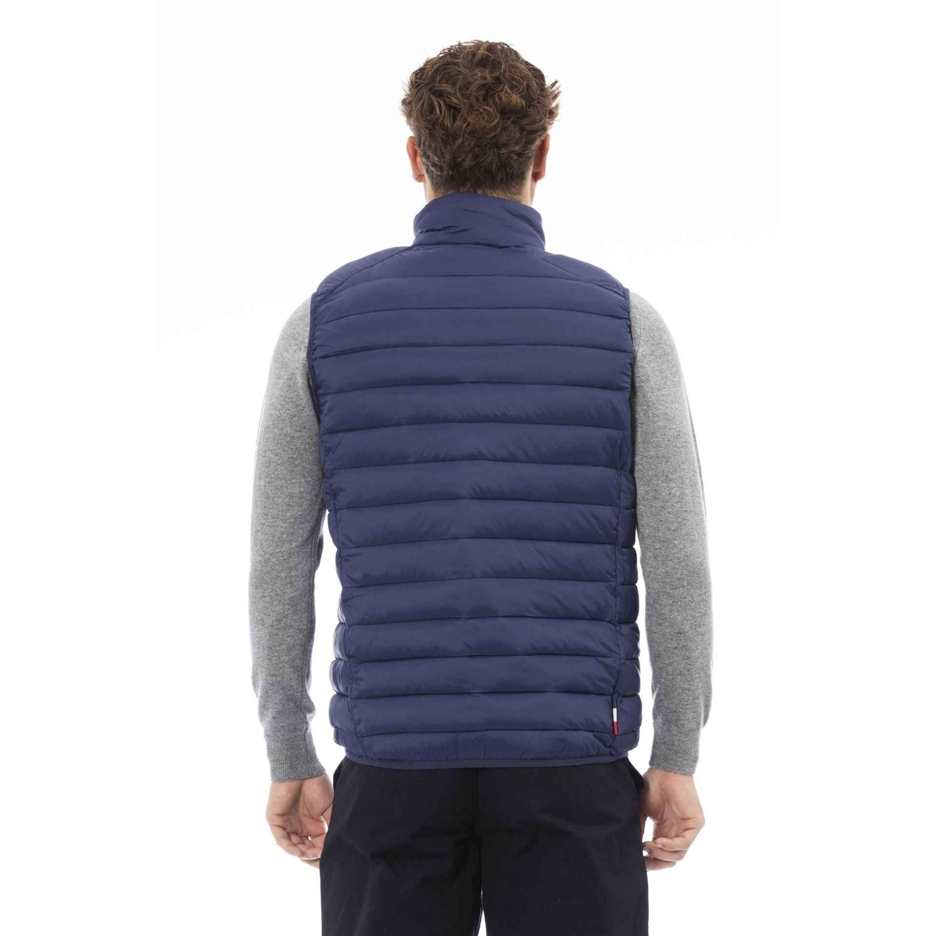Invicta vests