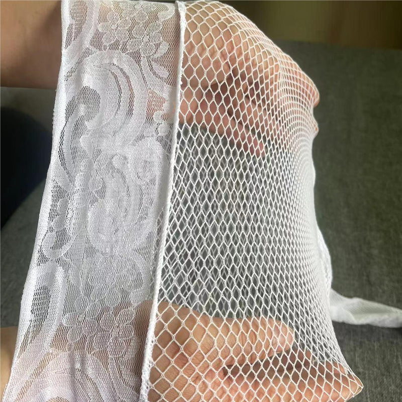 Lataa kuva gallerian katseluohjelmaan Small Mesh Stockings Plus Size Fishnet
