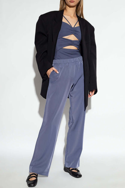 3958907 SAMSOE SAMSOE women's vest summer fashion women's vest styled with an oversized blazer and trousers.