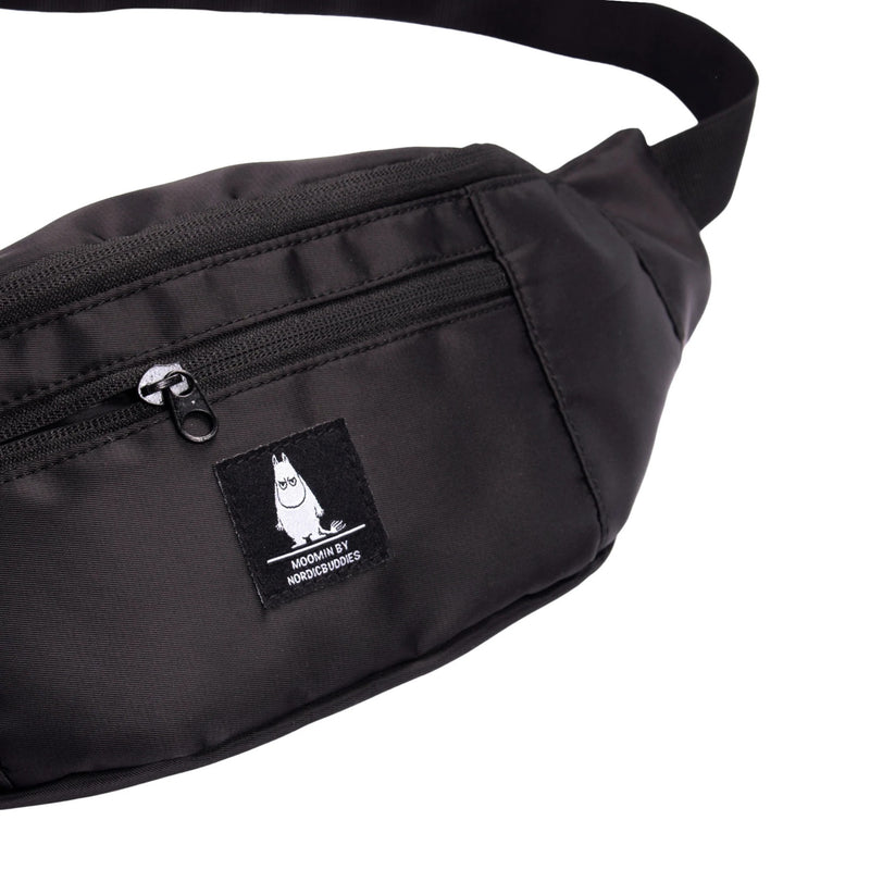 Lataa kuva gallerian katseluohjelmaan Moomintroll Waist Bag - Black
