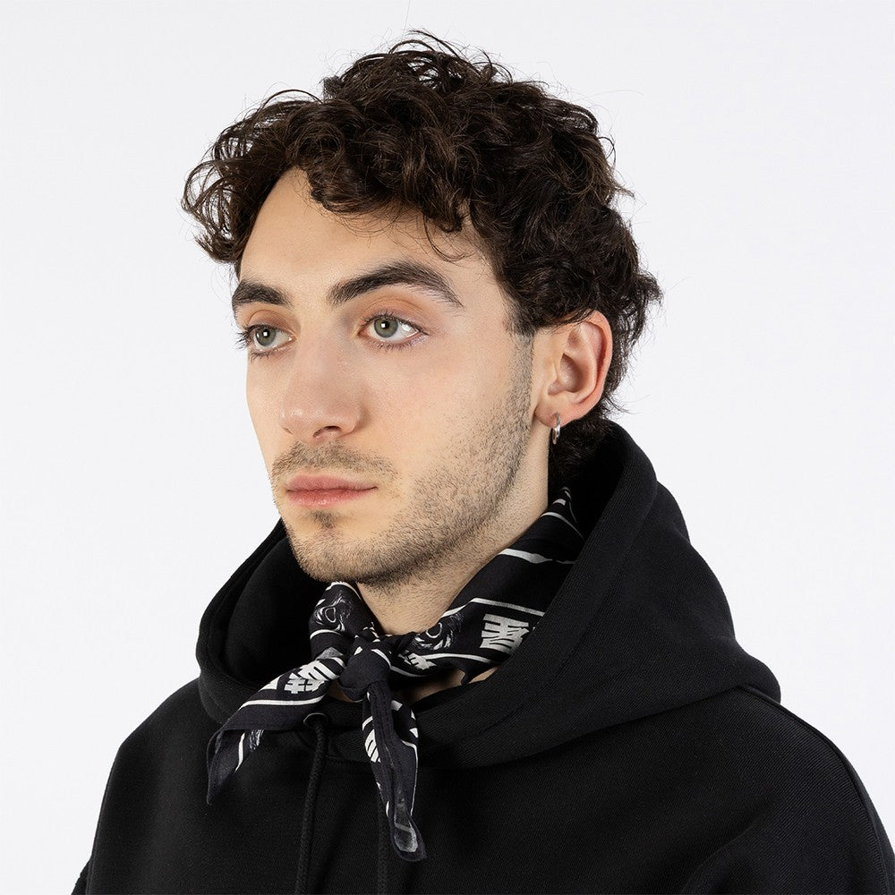Novels Scarf