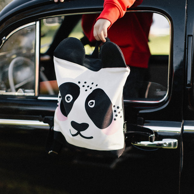 Lataa kuva gallerian katseluohjelmaan Kids backpack - Panda
