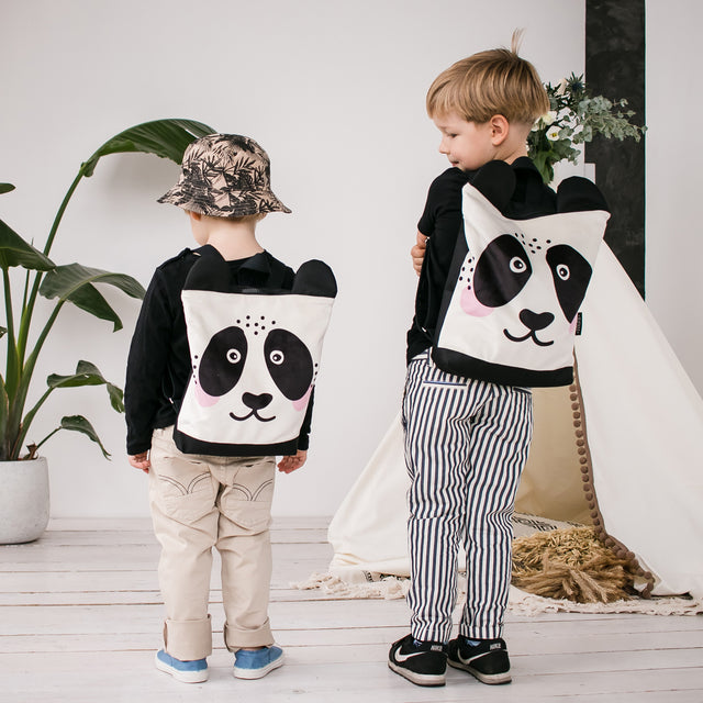 Lataa kuva gallerian katseluohjelmaan Kids backpack - Panda
