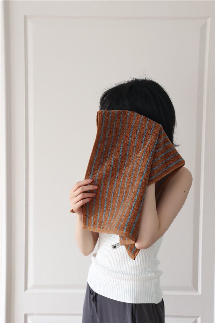 Ultra Soft Absorbent Retro Stripe Bath Towel - 100% Organic Cotton